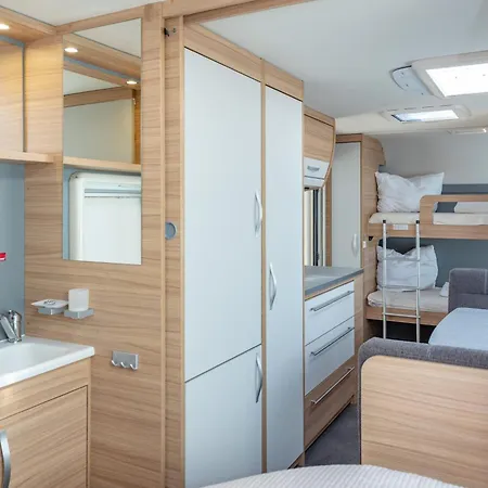 Wohnwagenvermietung / Sylt キャンプ場 Hörnum