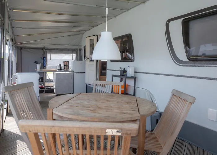 Wohnwagenvermietung / Sylt Camping *